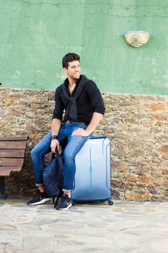 Suitcase & Backpack: American Tourister by Samsonite